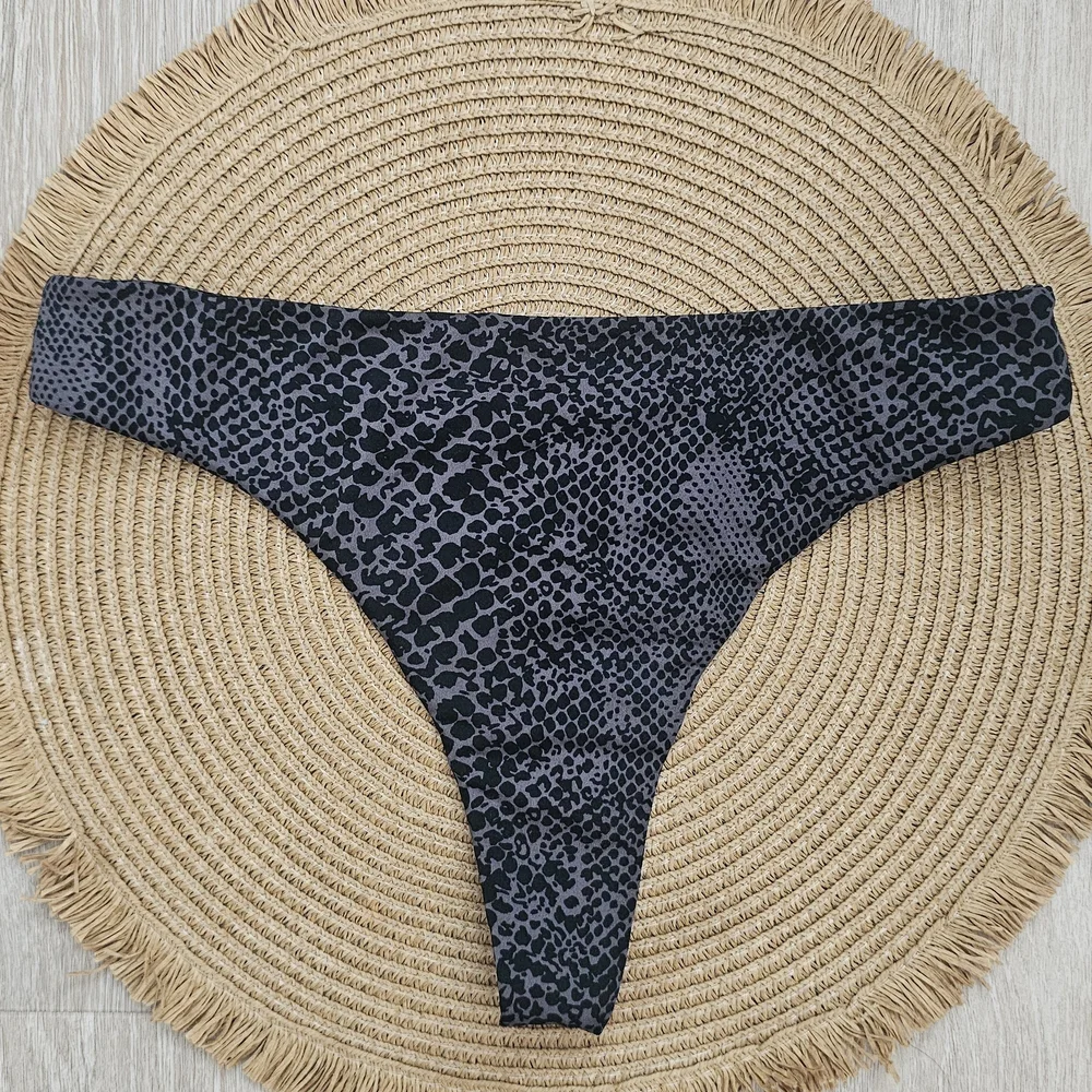 Acacia Brazil Bottom - Picture 2 of 2